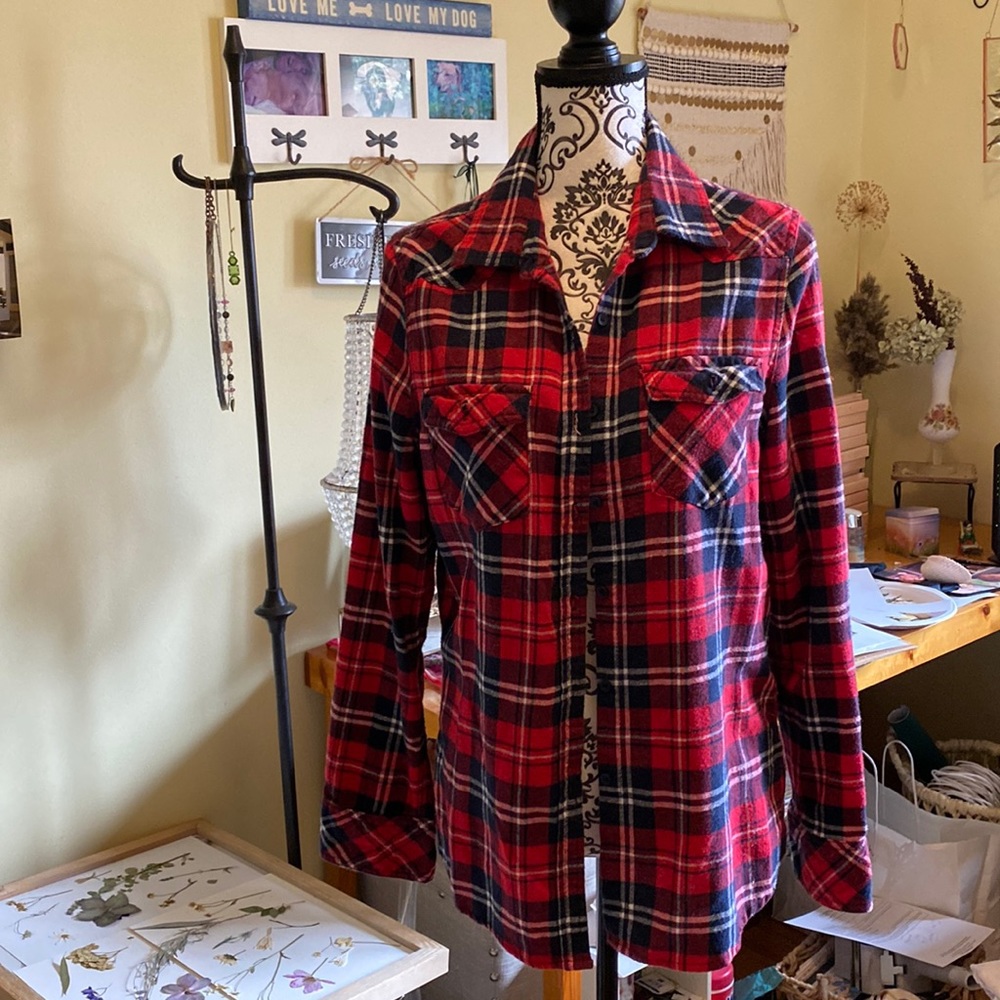 Adorable flannel -button down